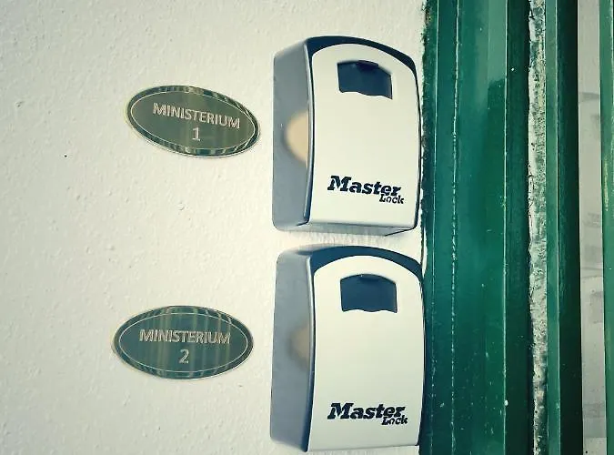 Daire Ministerium Underground *