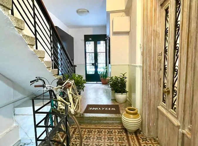 Ministerium Underground Apartment *